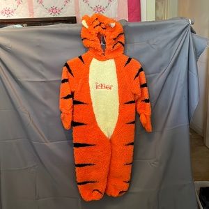 Tigger costume